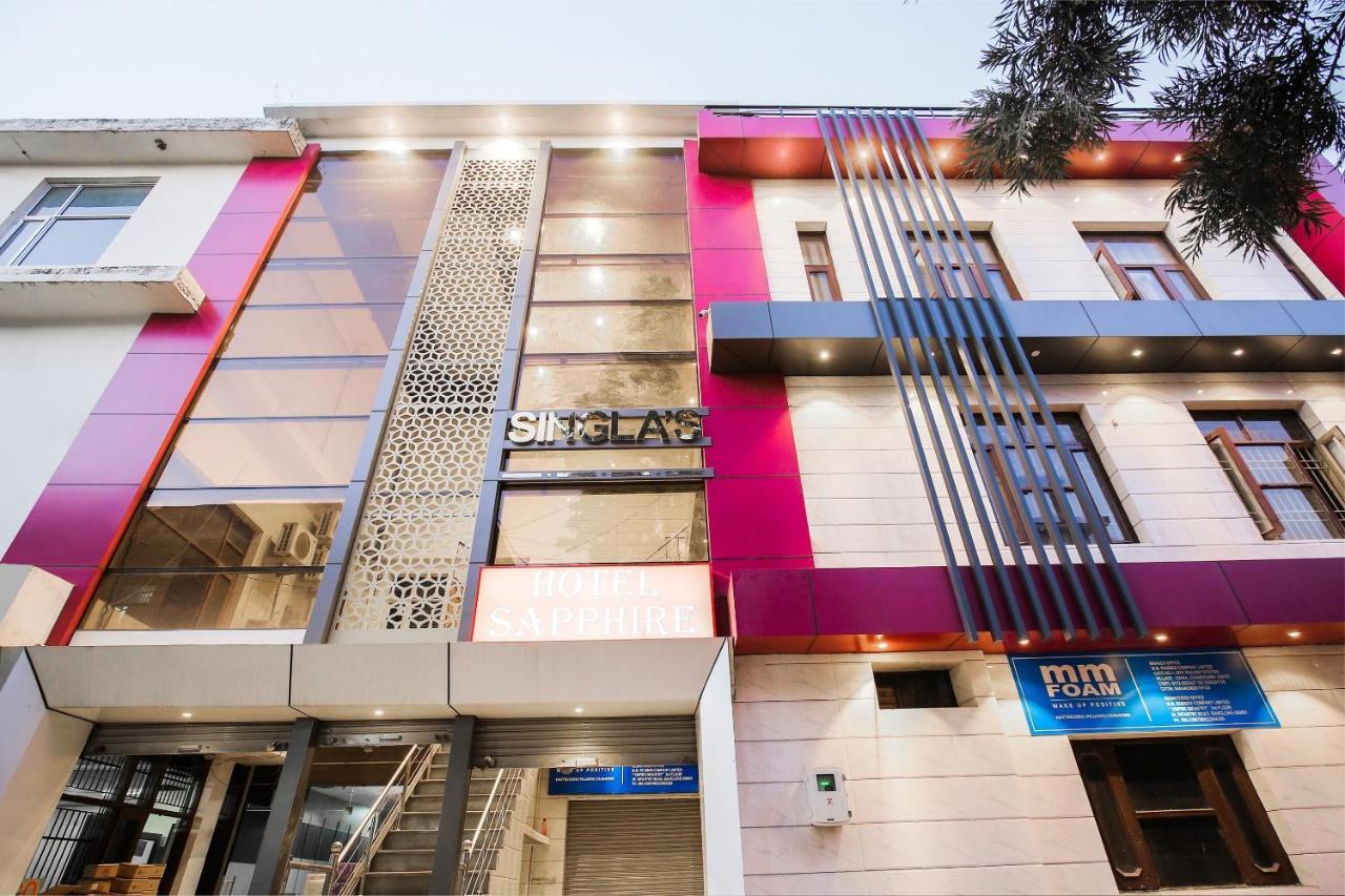 Hotel Collection O Sapphire Chandīgarh Exterior foto